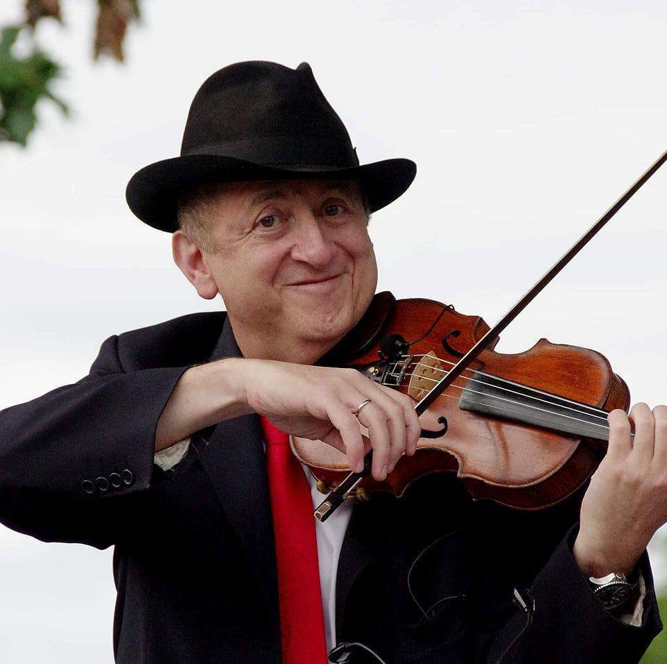 Lori Lippitz Maxwell Street Klezmer Band promotional image 1
