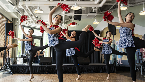  Yin He Dance promotional image 1